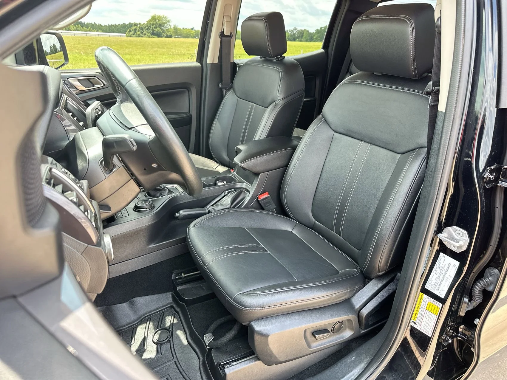 Used 2023 Shadow Black Ford Lariat image 11