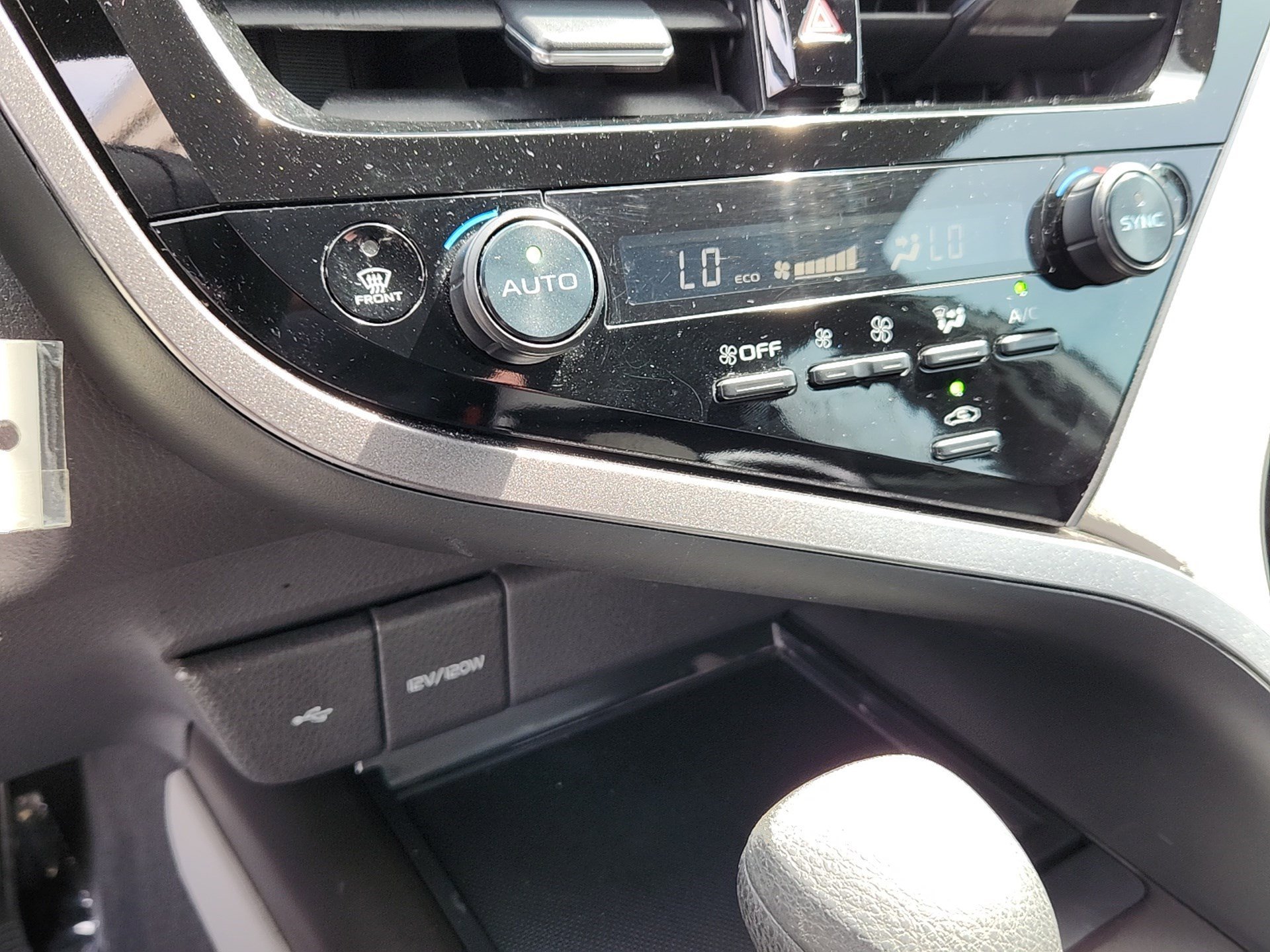 2024 Toyota Camry LE - Photo 16