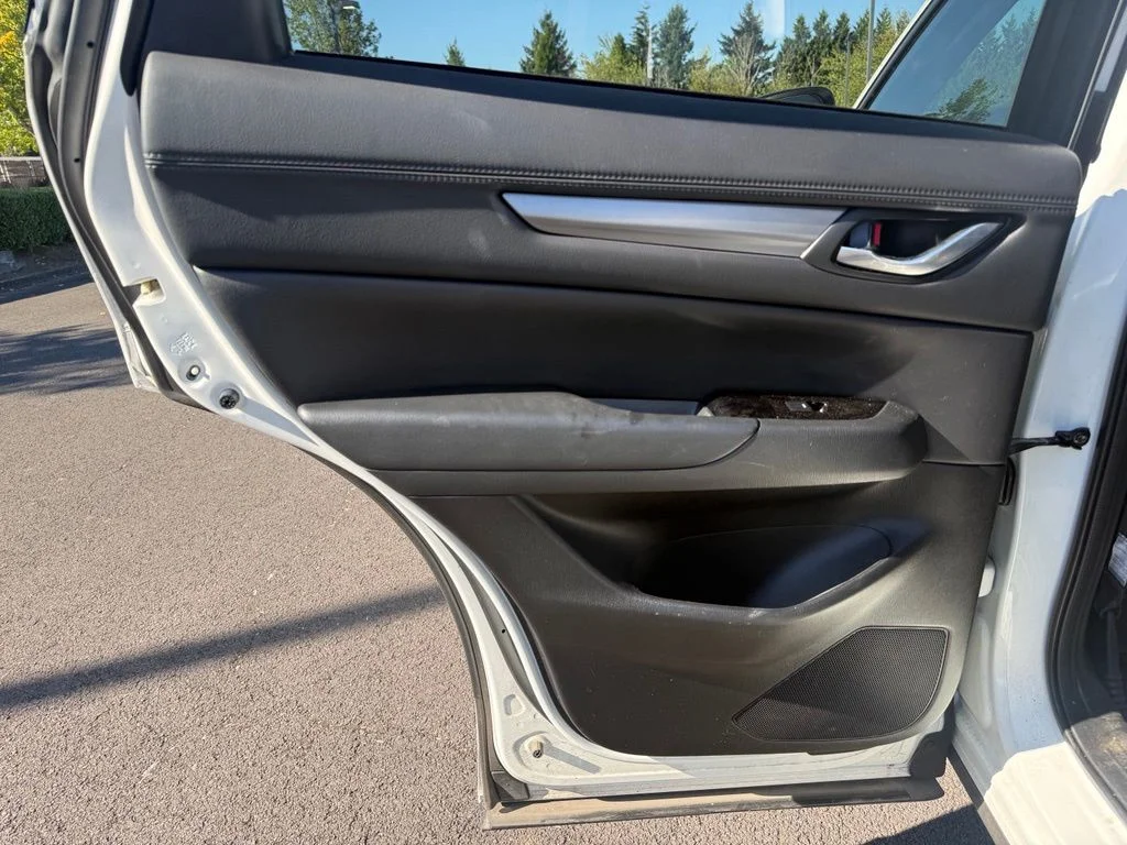 Used 2024 Rhodium White Metallic Mazda 2.5 S Preferred Package One-Owner image 21