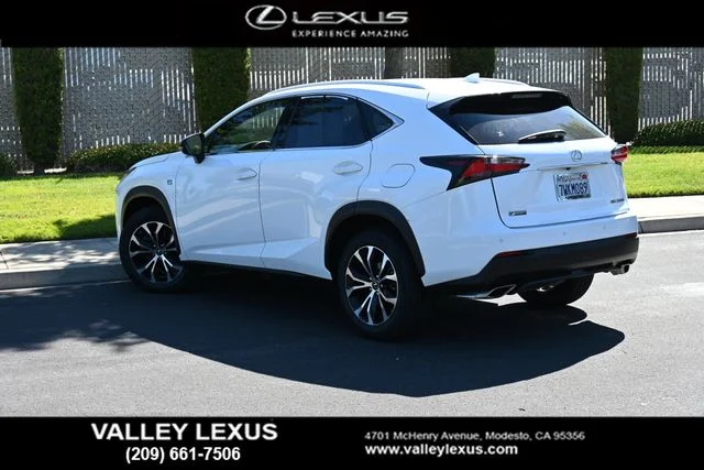 Used 2016 White Lexus 200t image 4