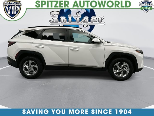 Used 2024 White Hyundai SEL image 13