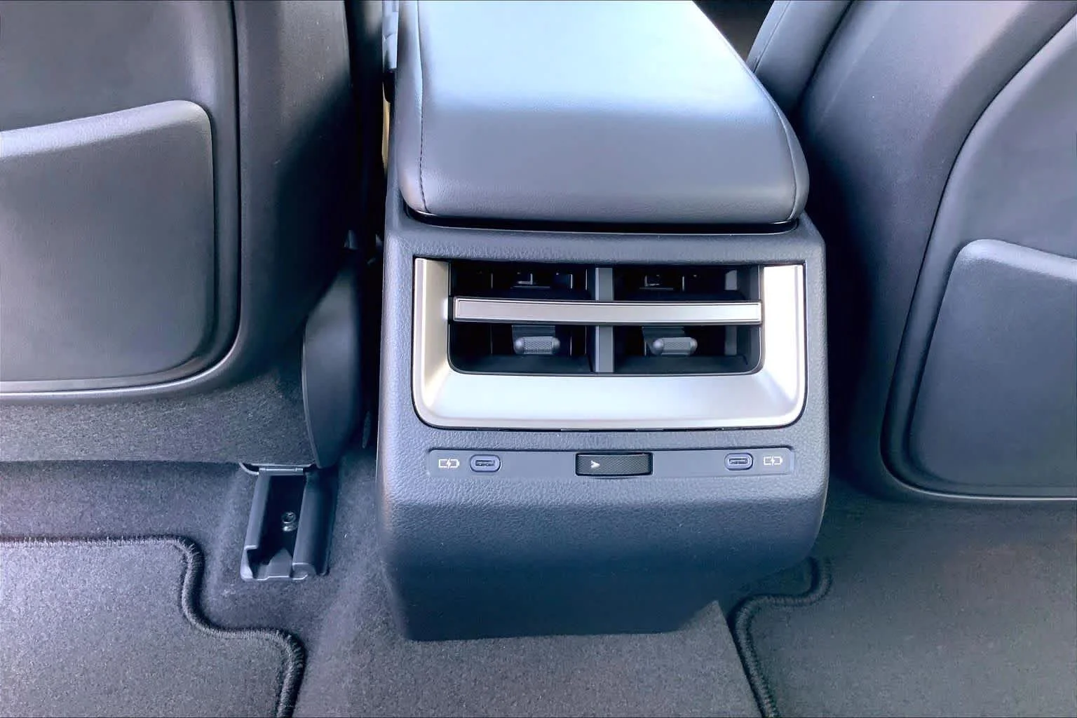 New 2026 Iridium Lexus PREMIUM AWD image 19