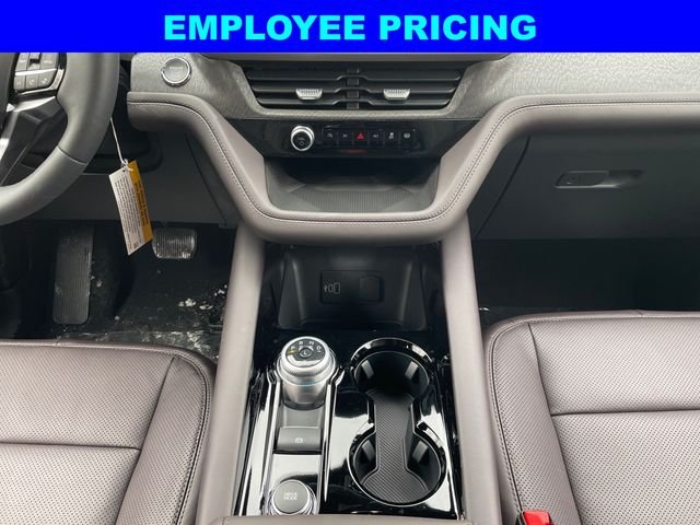 New 2026 Black Ford Platinum image 11