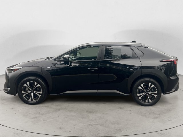 Used 2023 Black Subaru Premium image 8