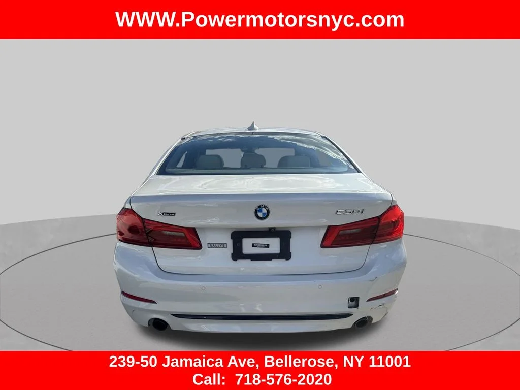 Used 2020 White BMW 530i xDrive image 4