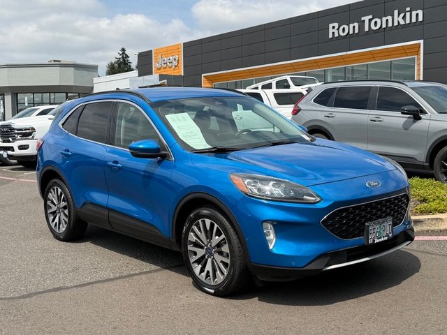 2020 Ford Escape Titanium