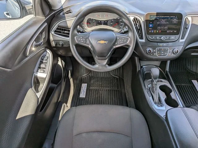 Used 2024 Sterling Gray Metallic Chevrolet LT image 18