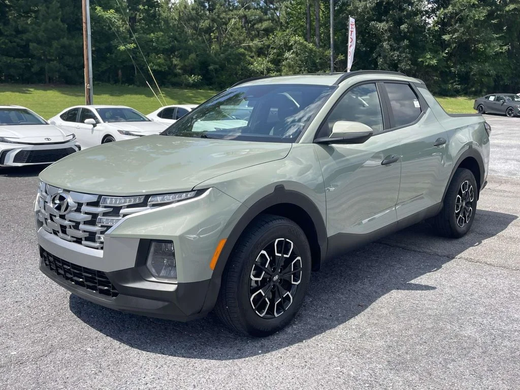 Used 2024 Sage Gray Hyundai SEL image 5