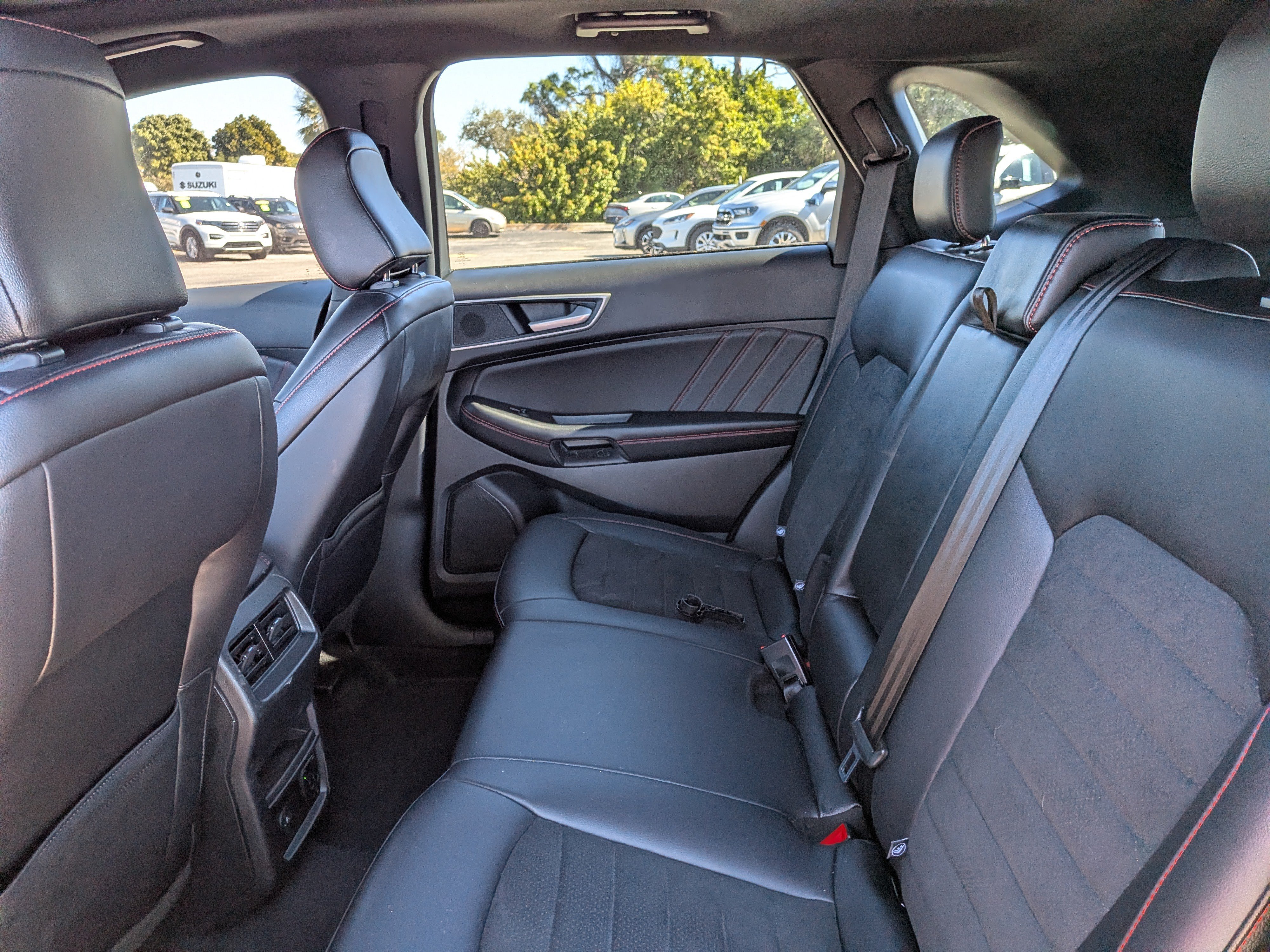 Used 2024 Rapid Red Metallic Tinted Clearcoat Ford ST-Line image 16
