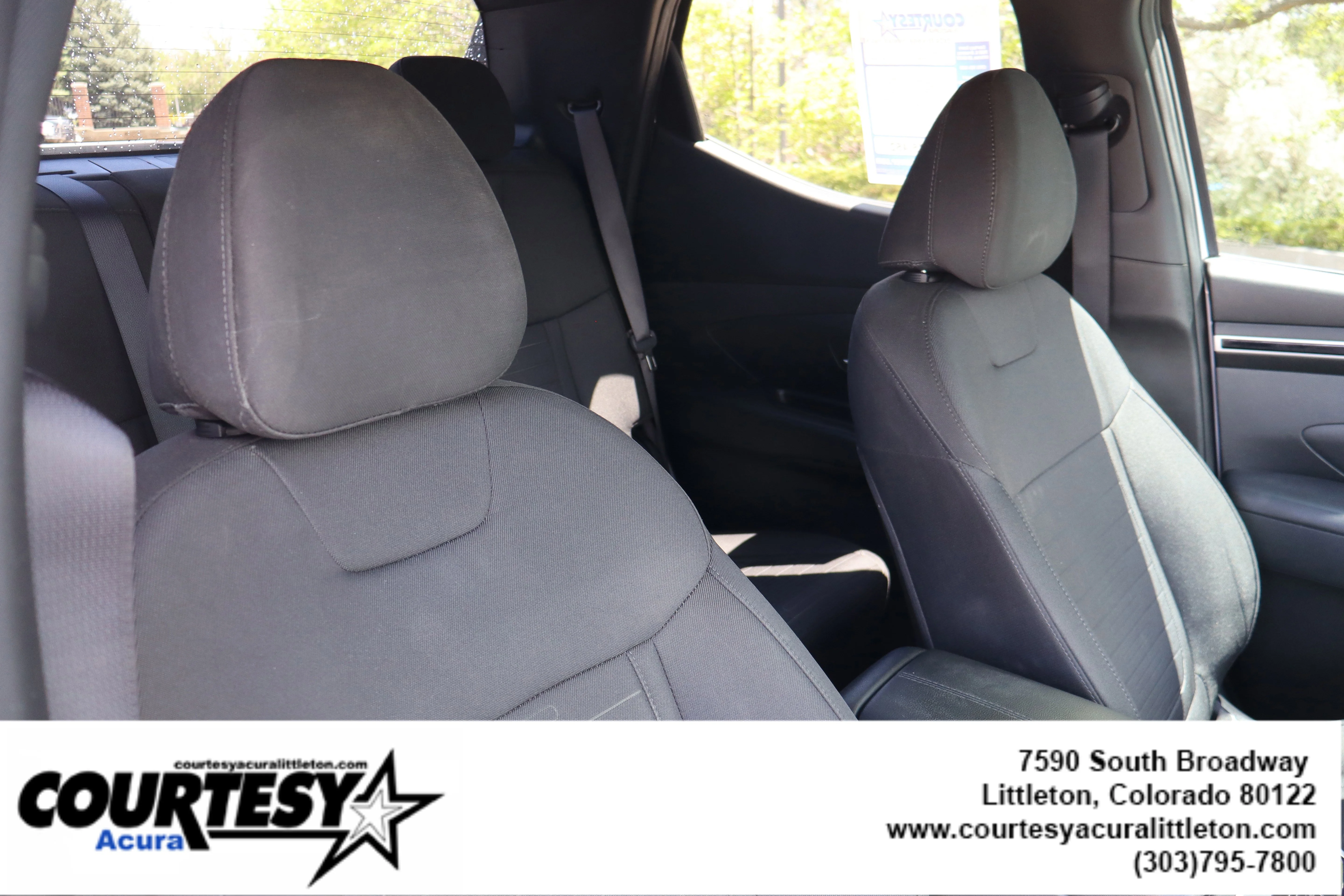 Used 2024 Atlas White Hyundai SEL image 32