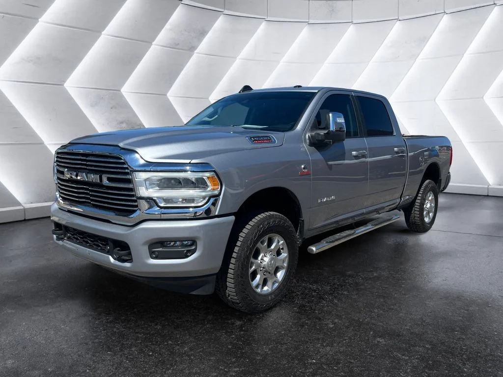 Used 2024 Silver Ram Laramie image 3