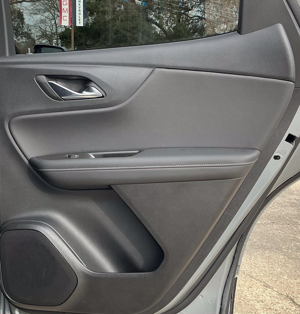 New 2026 Sterling Gray Metallic Chevrolet 2LT image 24
