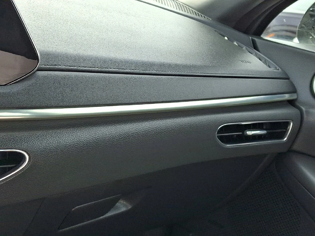 Used 2023 Hampton Gray Hyundai SEL Plus image 27