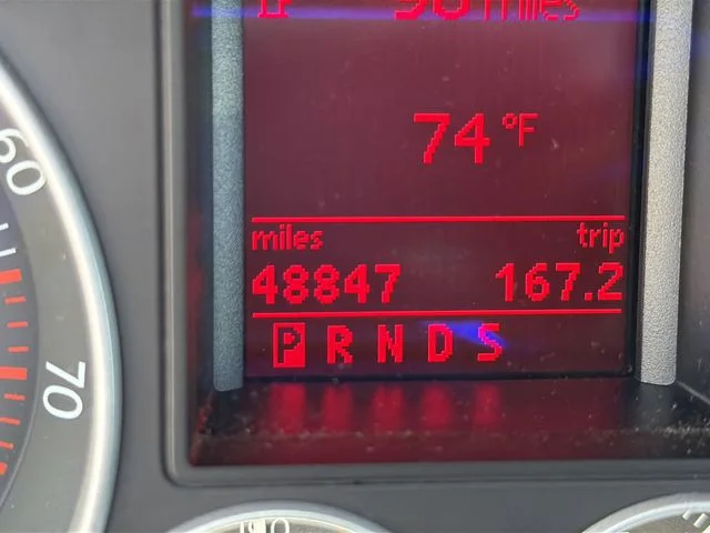 Used 2008  Volkswagen Base image 17