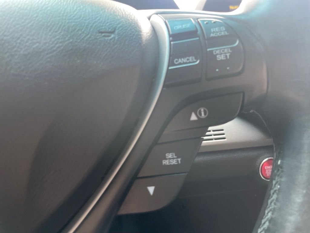 Used 2015  Acura Technology Package image 12