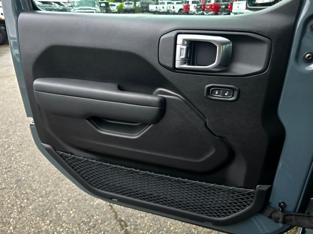 New 2026 Anvil Clearcoat Jeep Sport image 19