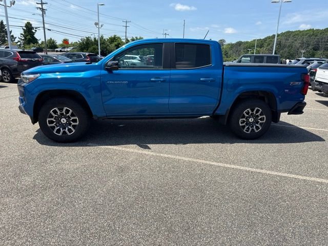 Used 2023 Blue Chevrolet Z71 image 9