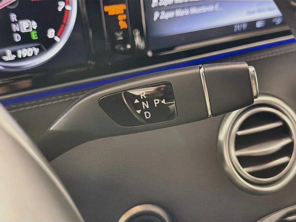 Used 2017 Black Mercedes-Benz S 550 image 17