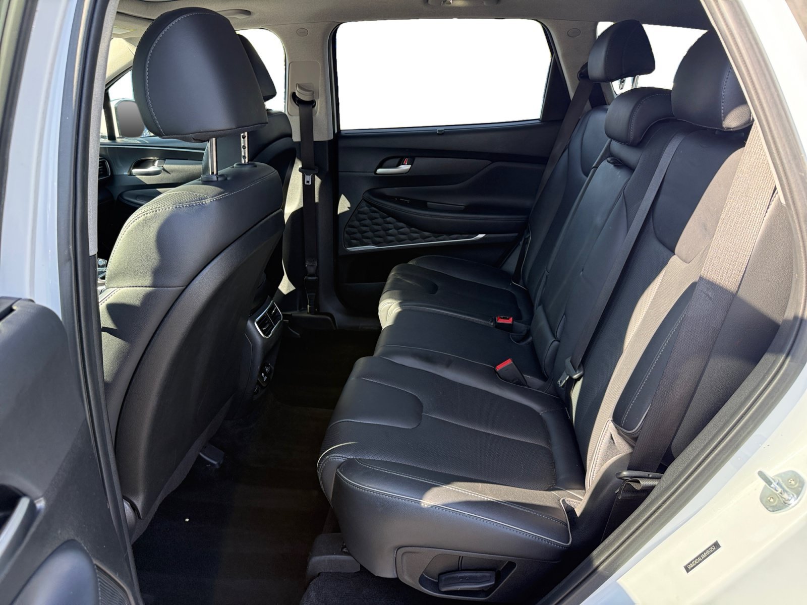Used 2021 Quartz Hyundai Limited image 16