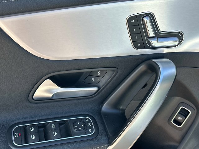 Used 2025 Gray Mercedes-Benz CLA 250 image 18