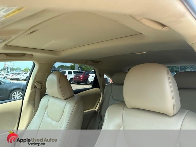 Used 2013  Lexus 350 image 9