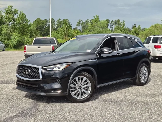 2023 INFINITI QX50 LUXE