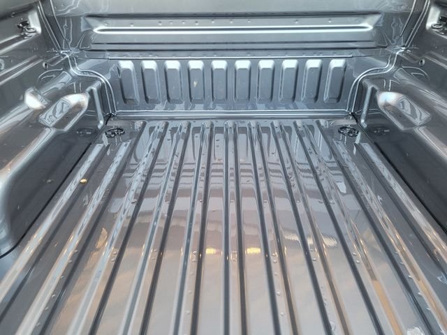 New 2026 Carbonized Gray Metallic Ford Lobo™ image 52