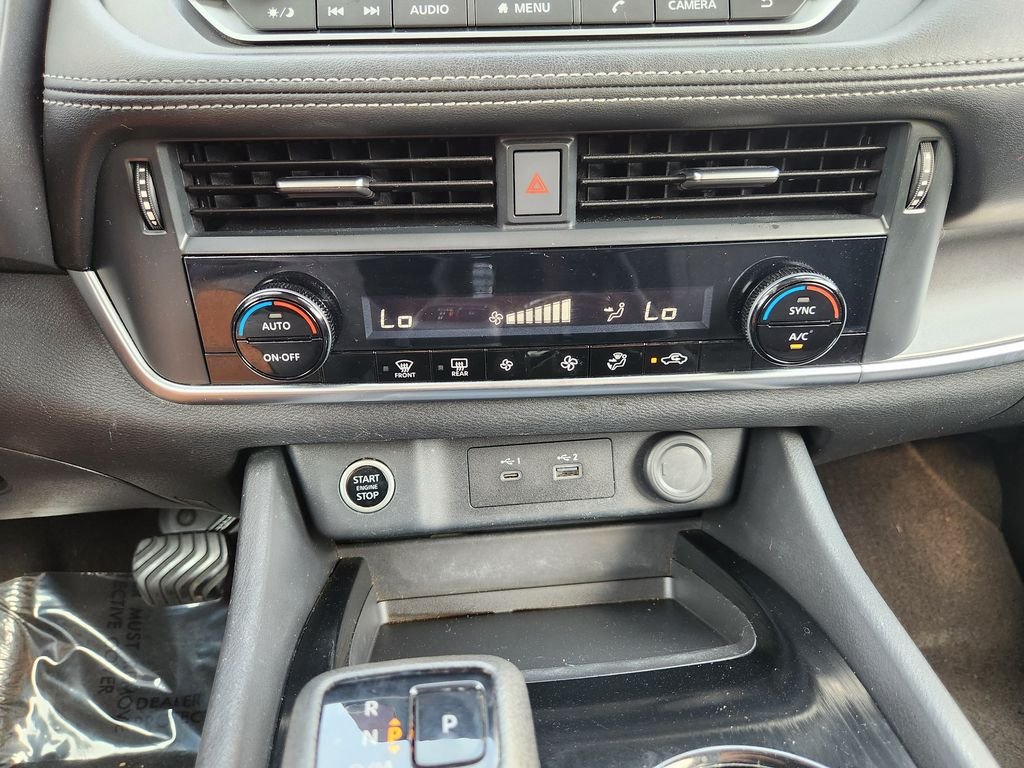 Used 2023 Super Black Nissan SV image 19