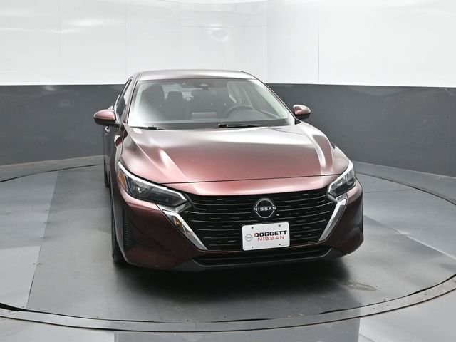 Used 2024 Red Nissan SV image 17