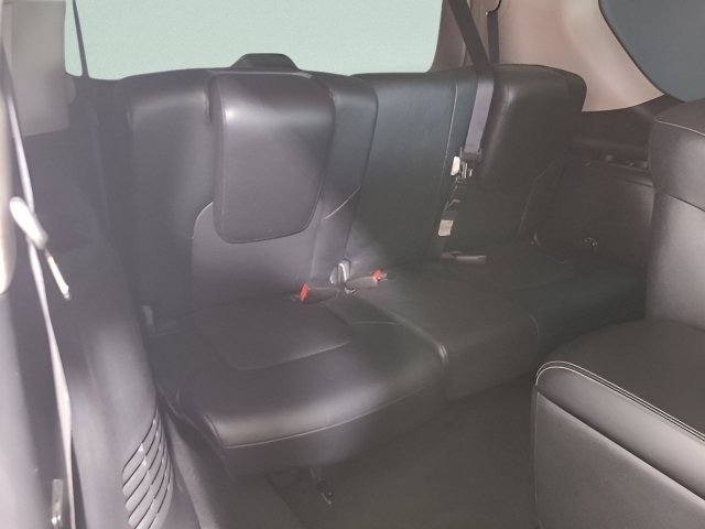 Used 2017 Graphite Shadow INFINITI Base image 18