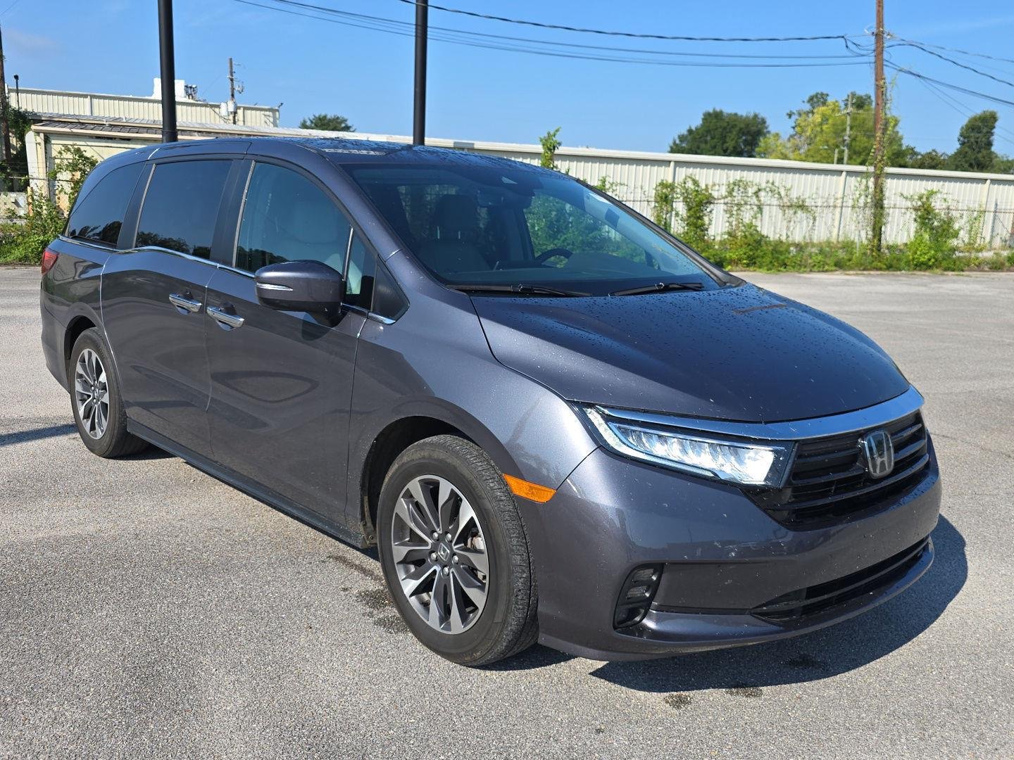 Used 2024 Modern Steel Metallic Honda EX-L image 1