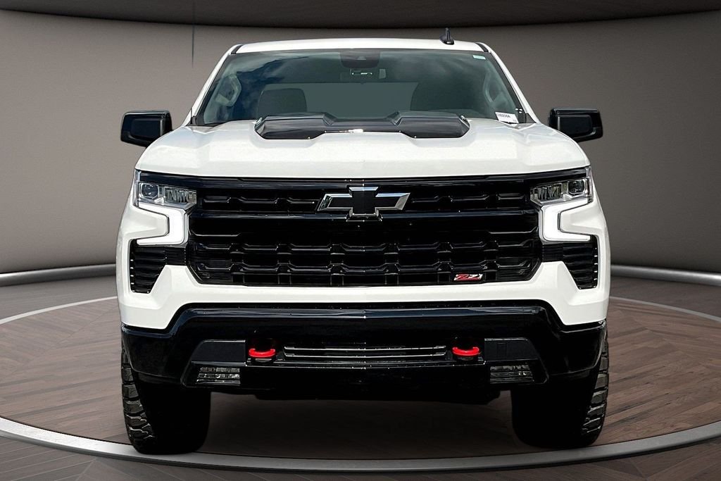 Used 2026 White Chevrolet LT Trail Boss image 1