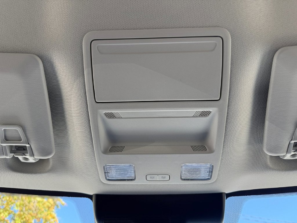 New 2026 Oxford White Ford Tremor® image 25