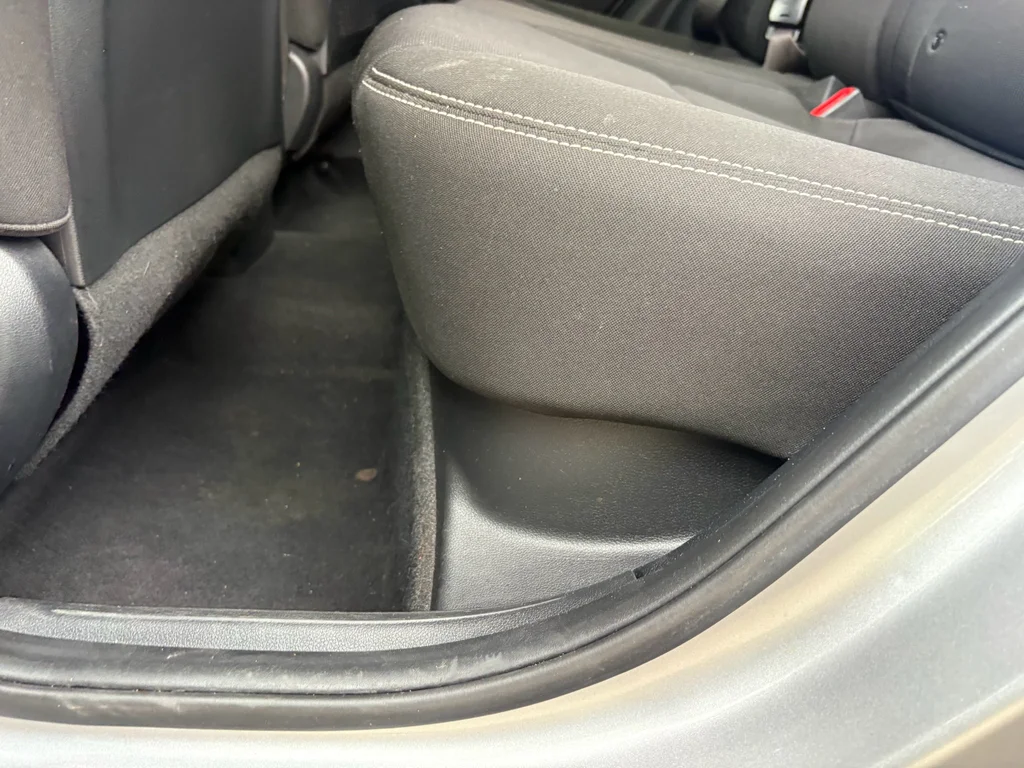 Used 2025 Shimmering Silver Hyundai SEL image 25