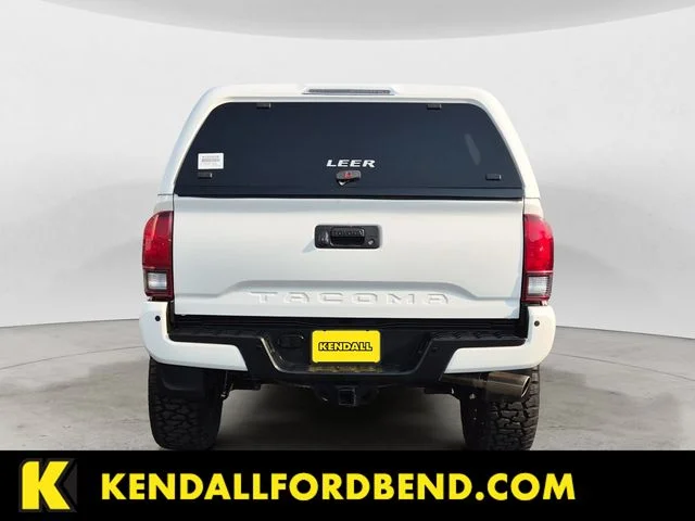 Used 2019 Super White Toyota TRD Off-Road image 6