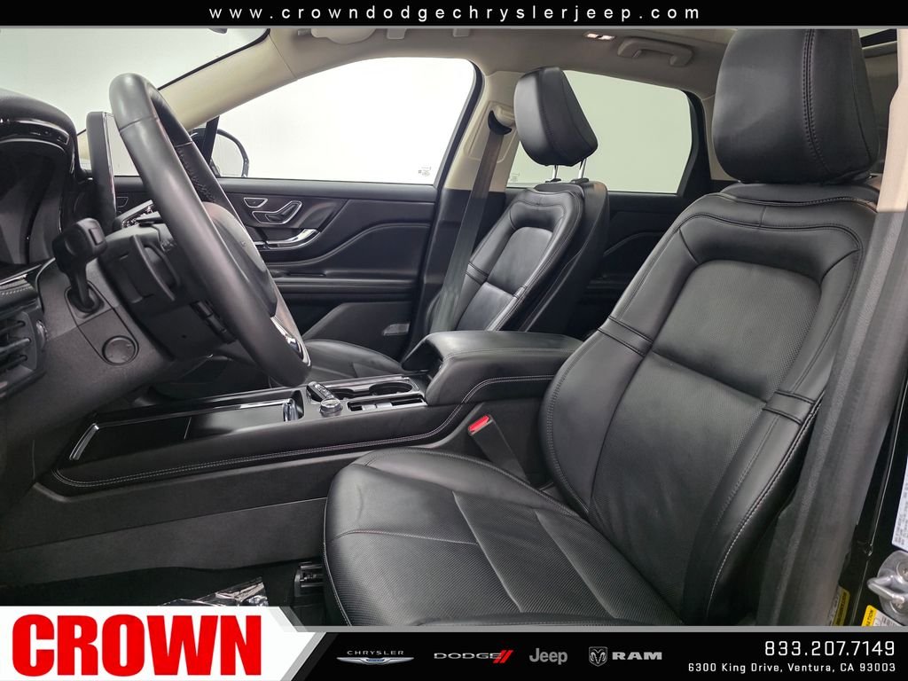 Used 2024 Black Lincoln Grand Touring image 22