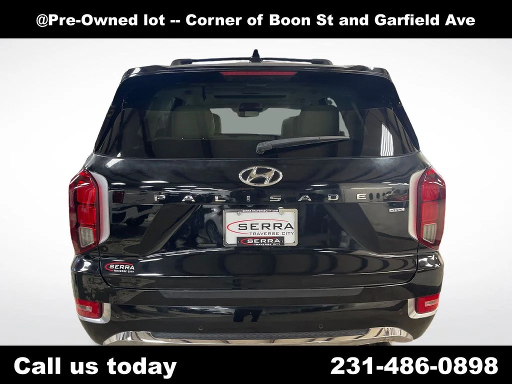 Used 2020 Black Hyundai Limited image 4