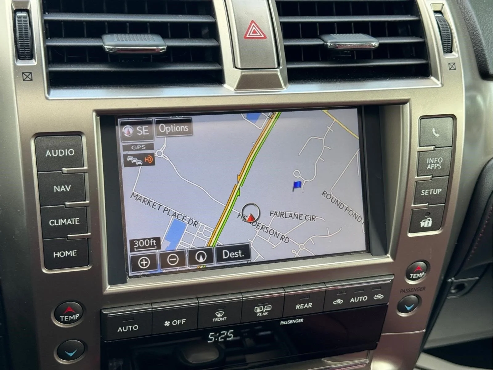 Used 2021 Starfire Pearl Lexus GX 460 Premium image 29