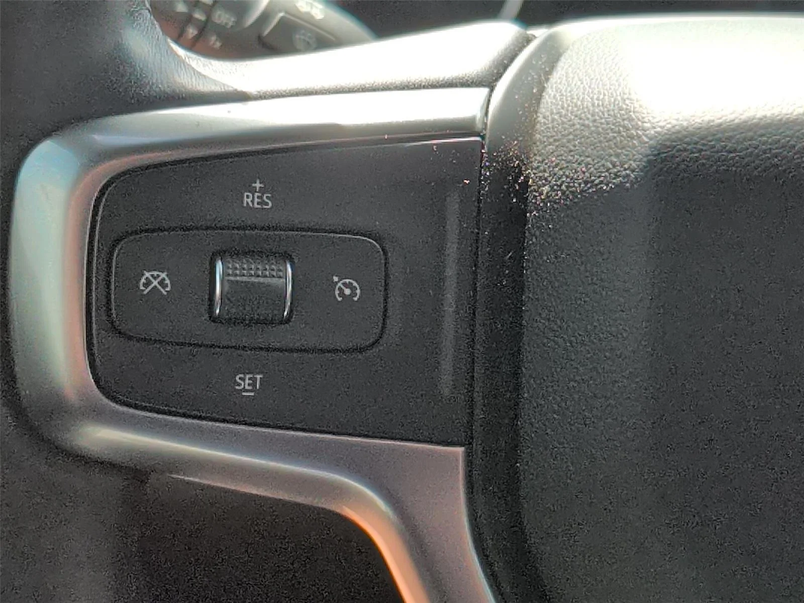 Used 2020 NORTHSKY BLUE METALLIC Chevrolet LT Trail Boss image 24