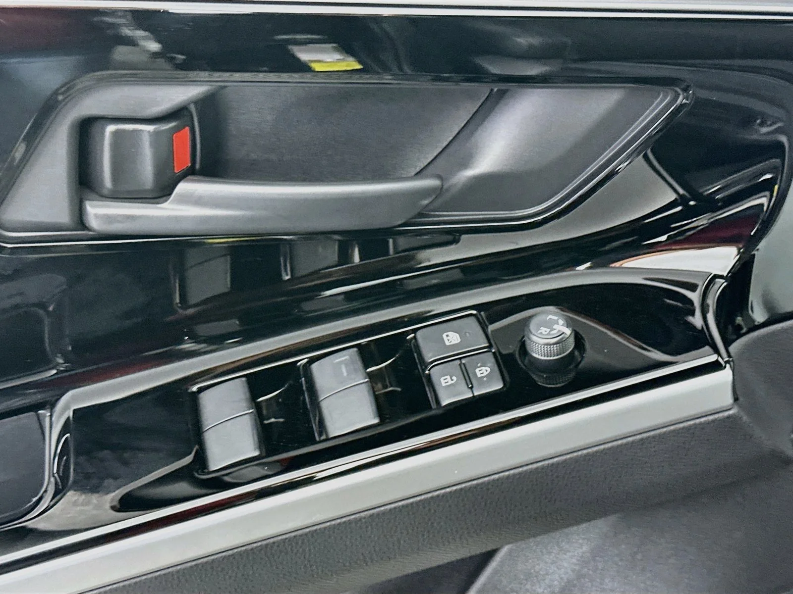Used 2025 Black Toyota XLE image 18