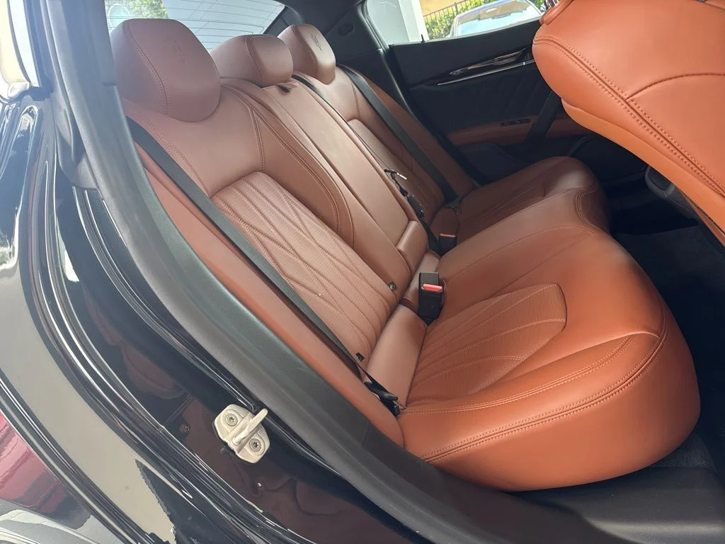 Used 2023 Nero Ribelle Metallic Maserati Modena Q4 image 18