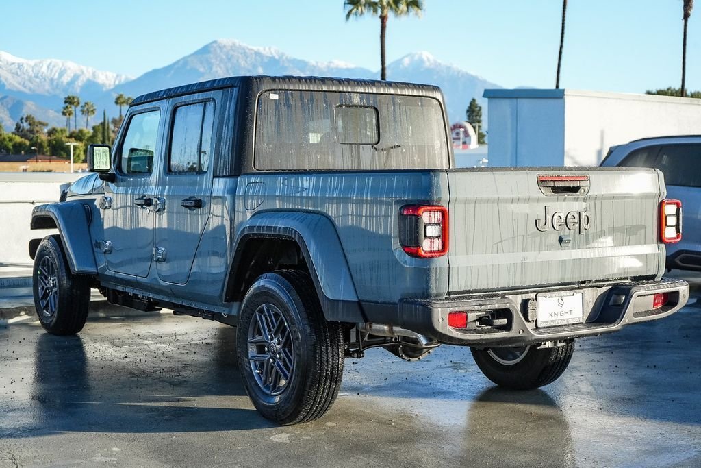 New 2026 Anvil Clearcoat Jeep Sport S image 9