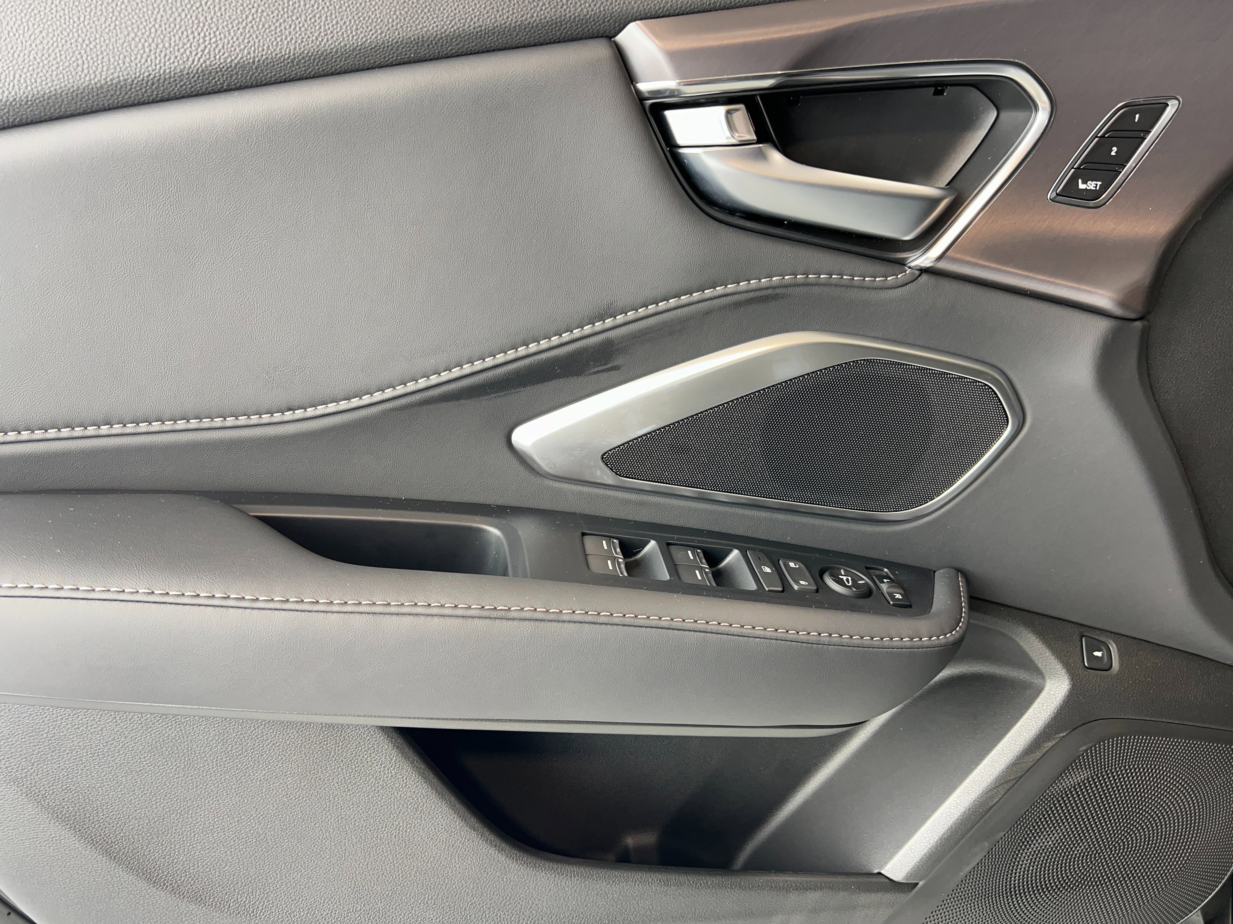 New 2026 Platinum White Pearl Acura  image 15