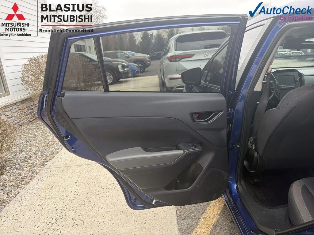 Used 2024 Blue Subaru Base image 24