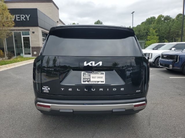 New 2027 Ebony Black Kia EX image 5