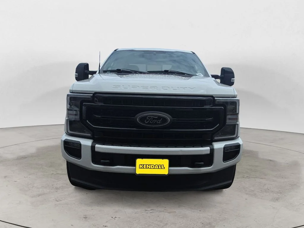 Used 2022 White Ford Lariat image 2