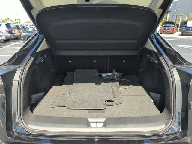 Used 2024 Black Nissan EVOLVE+ image 19