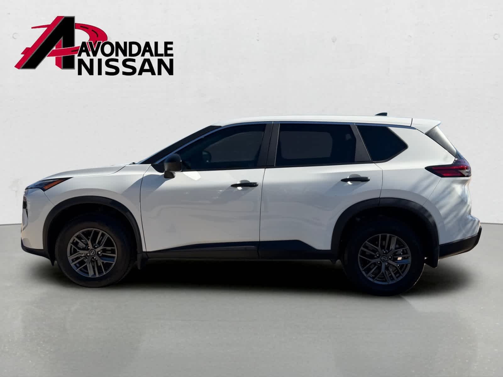 New 2026 Glacier White Nissan S image 3
