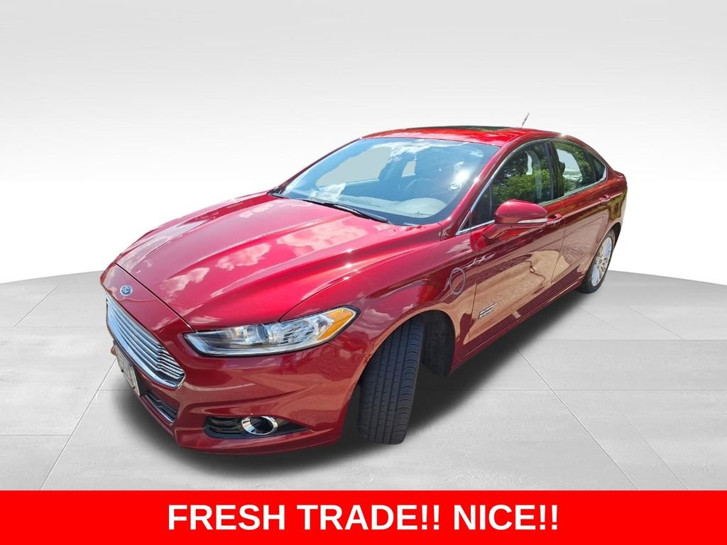 Used 2014 Red Ford Titanium image 1