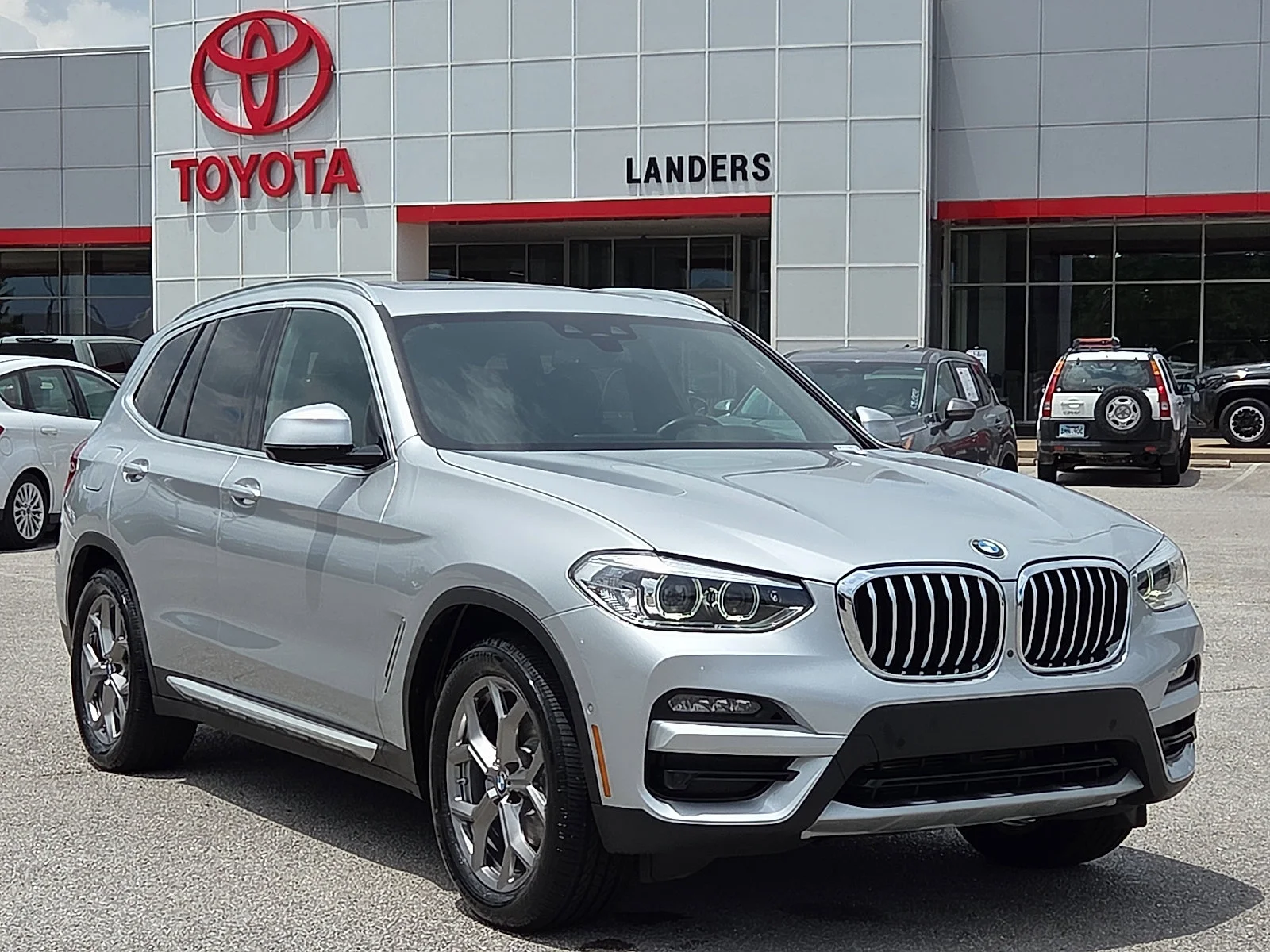 2021 BMW X3 xDrive30i's photo